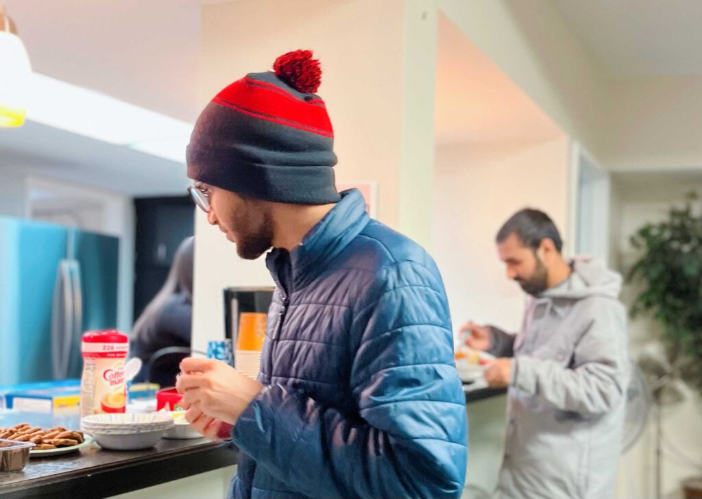 iqra-center-boy-food